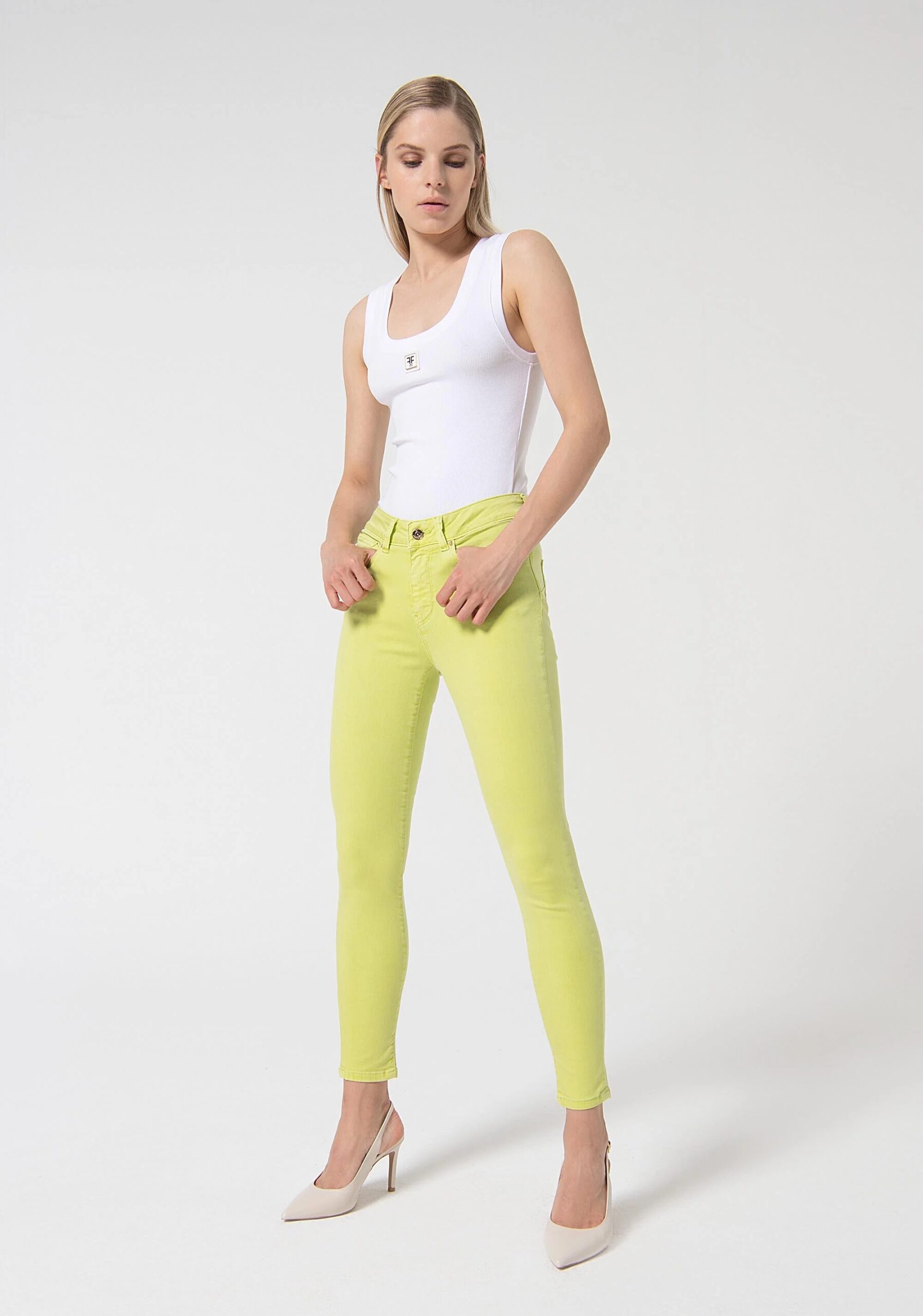 FP24SV8000W61501-G48