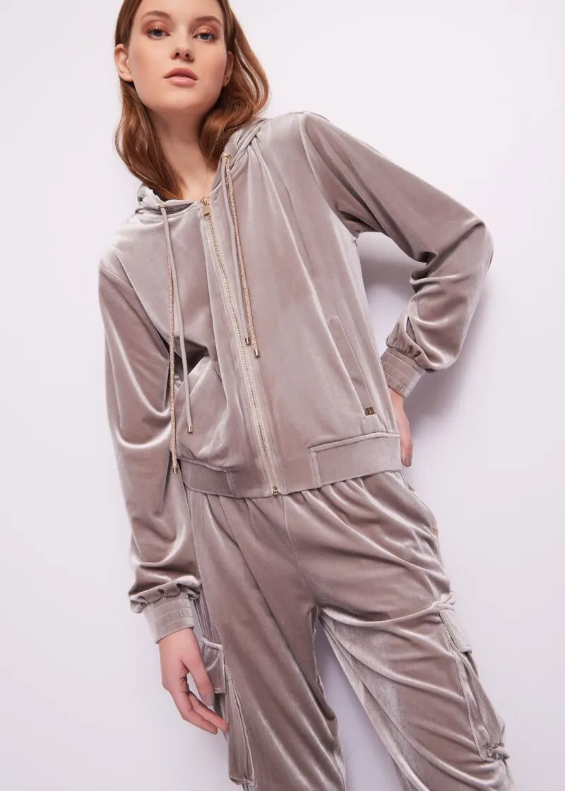 241_421BD64008_3020-P01