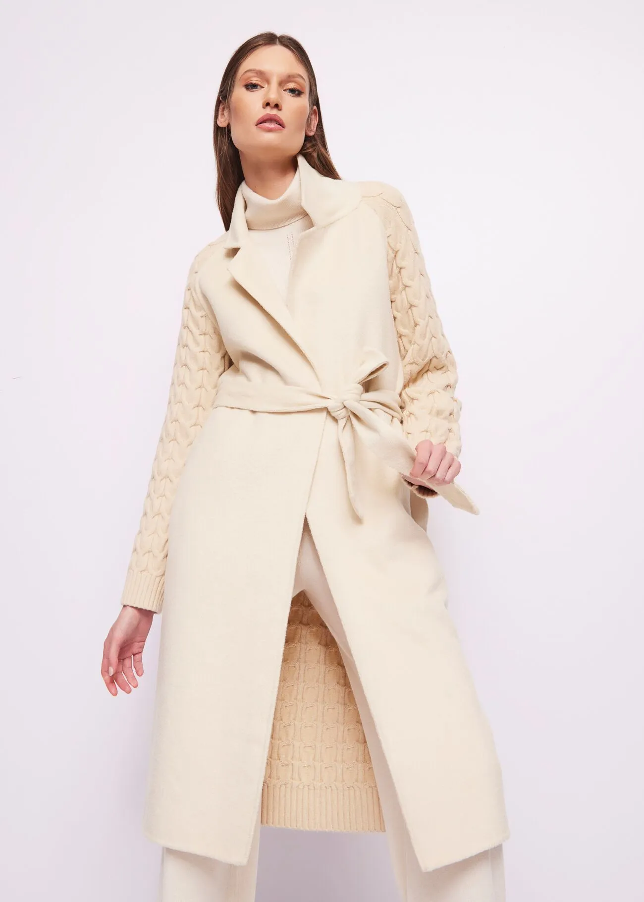 241_421FD35001_3208-P06