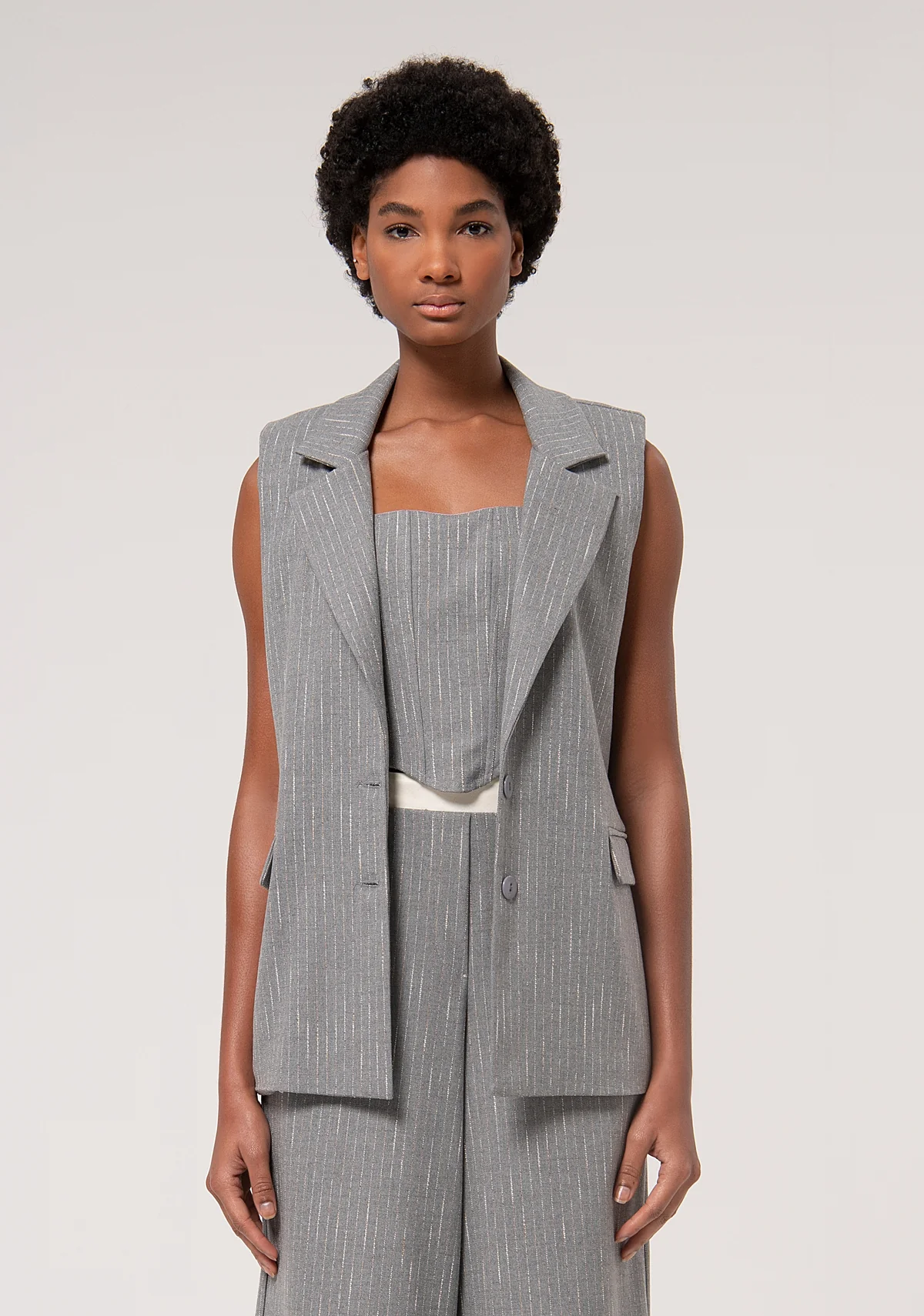 FJ24WJ3001W726D4-156-1